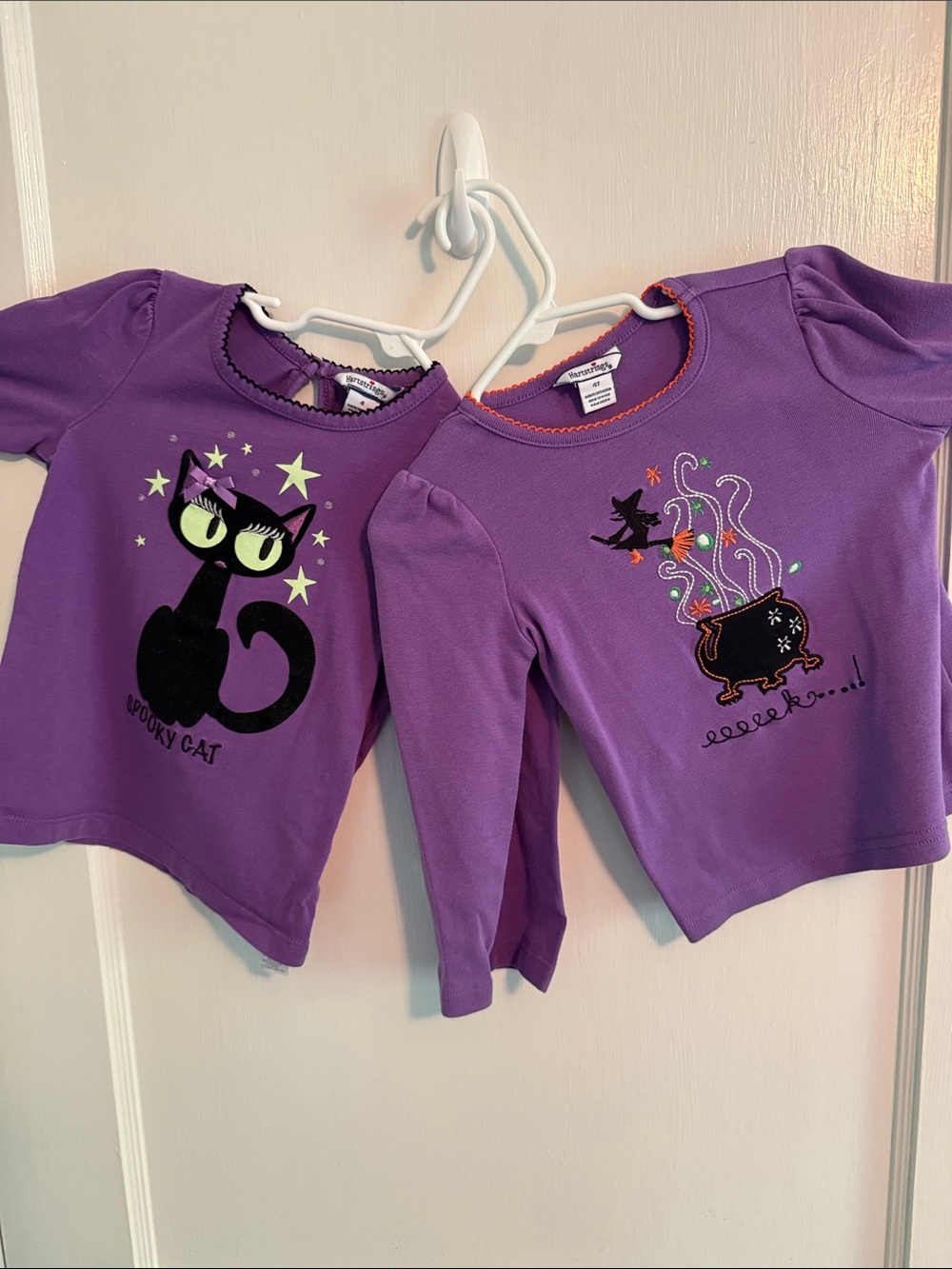 Hartstrings Purple Girls' Long-Sleeve Halloween Tops with Cat & Cauldron